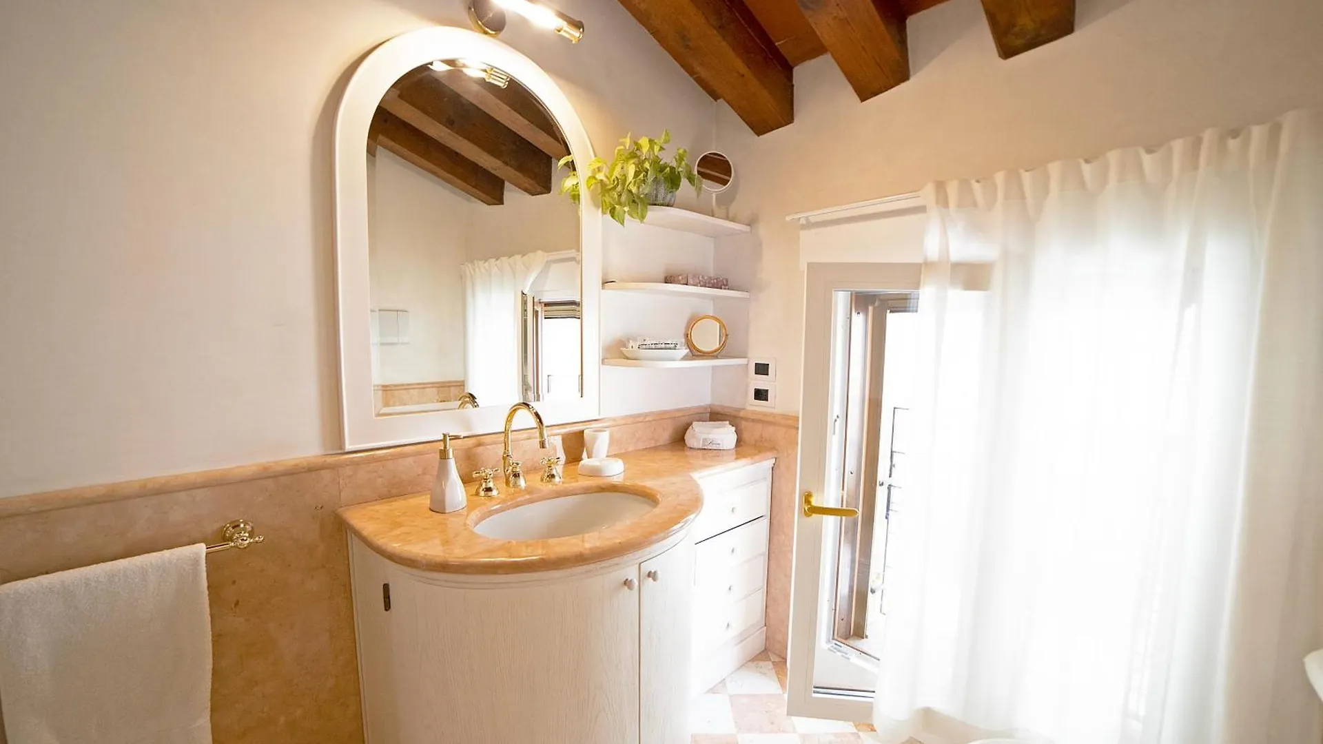 Mini Suite Deluxe Isola Di Mezzo Treviso Apartment