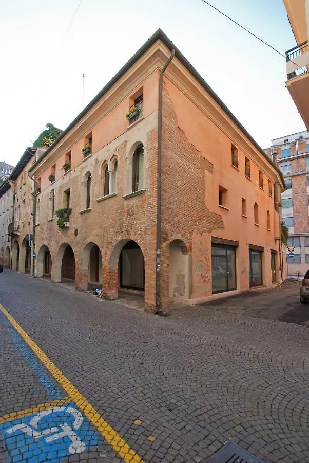 Apartment Mini Suite Deluxe Isola Di Mezzo Treviso Italien